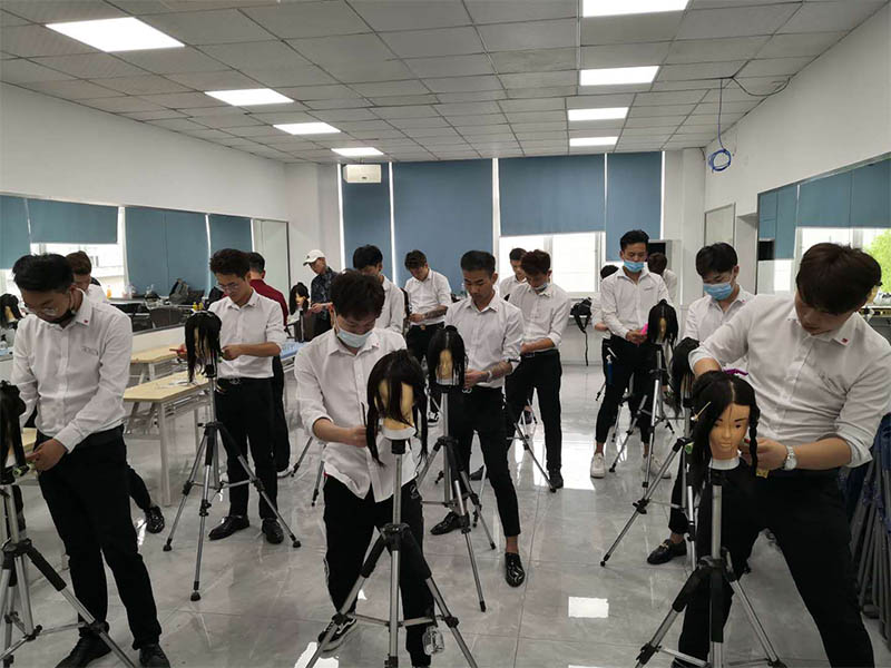 一技在手，衣食無憂